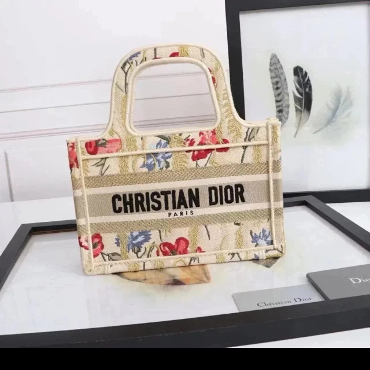 Dior Women's Bag Top version 【Pure Original Surrogate Shopping Grade Fabric】New Version Horizontal Pattern D Arc Seiko New booktotemini Mini Tote Bag Presbyopic Purplish Blue Wine Red Shopping Bag Purplish Blue Claret Embroidery Mini Women's Bag Shoulder