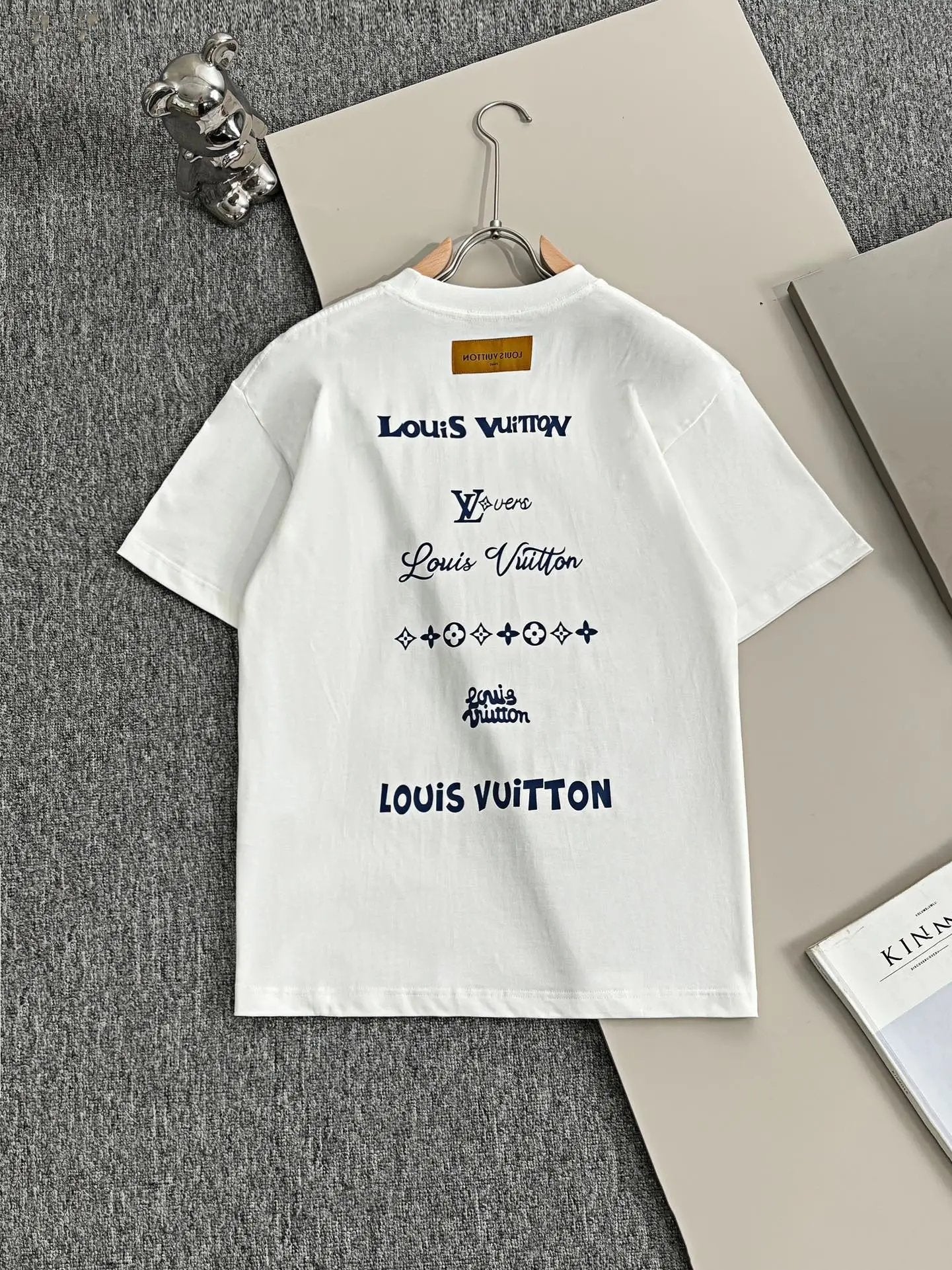 Louis Vuitton LV T-shirt Back Letter Pattern Print logo round Neck Short Sleeve25ss New Pure Cotton Unisex Style T T-shirt OS Loose Fit Base Shirt Half Sleeve T-Shirt Top Half Sleeve