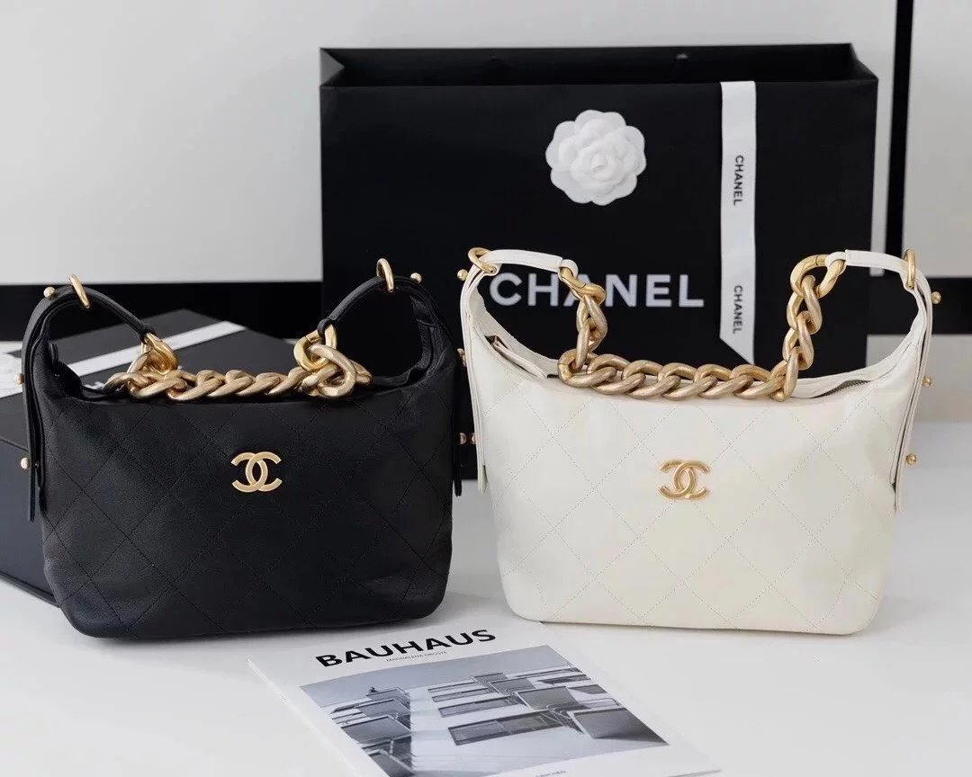 Chanel Women's Bag Top version Level Surrogate Shopping2022cc Early Spring Holiday Series Original Leather AS2910Vegetable Basket Hobo Bag Underarm Bag hobo Diamond Quilted Handbag Shoulder Bag Women's Bag Wind Large Capacity Bag Vintage Bag Retro Fashion