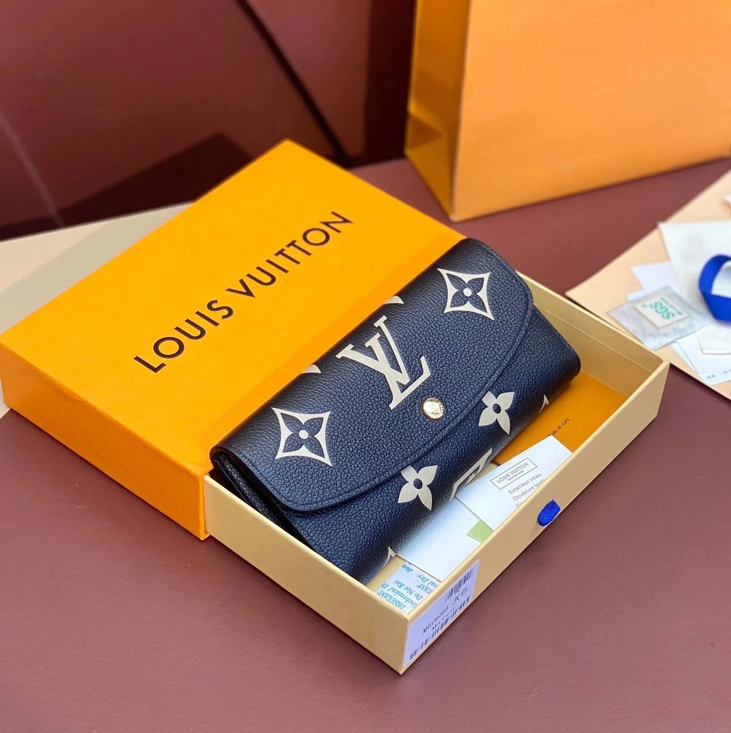 Louis Vuitton LV Wallets/Clutches Top version 【Original Leather】24New Printed Cowhide 70% off Short Style Wallet Short Wallet Small Wallet Flip Long Tri-Fold Wallet Women's Wallet Men's Wallet Multiple Card Slots Wallet Card Holder Handbag M60699M60688