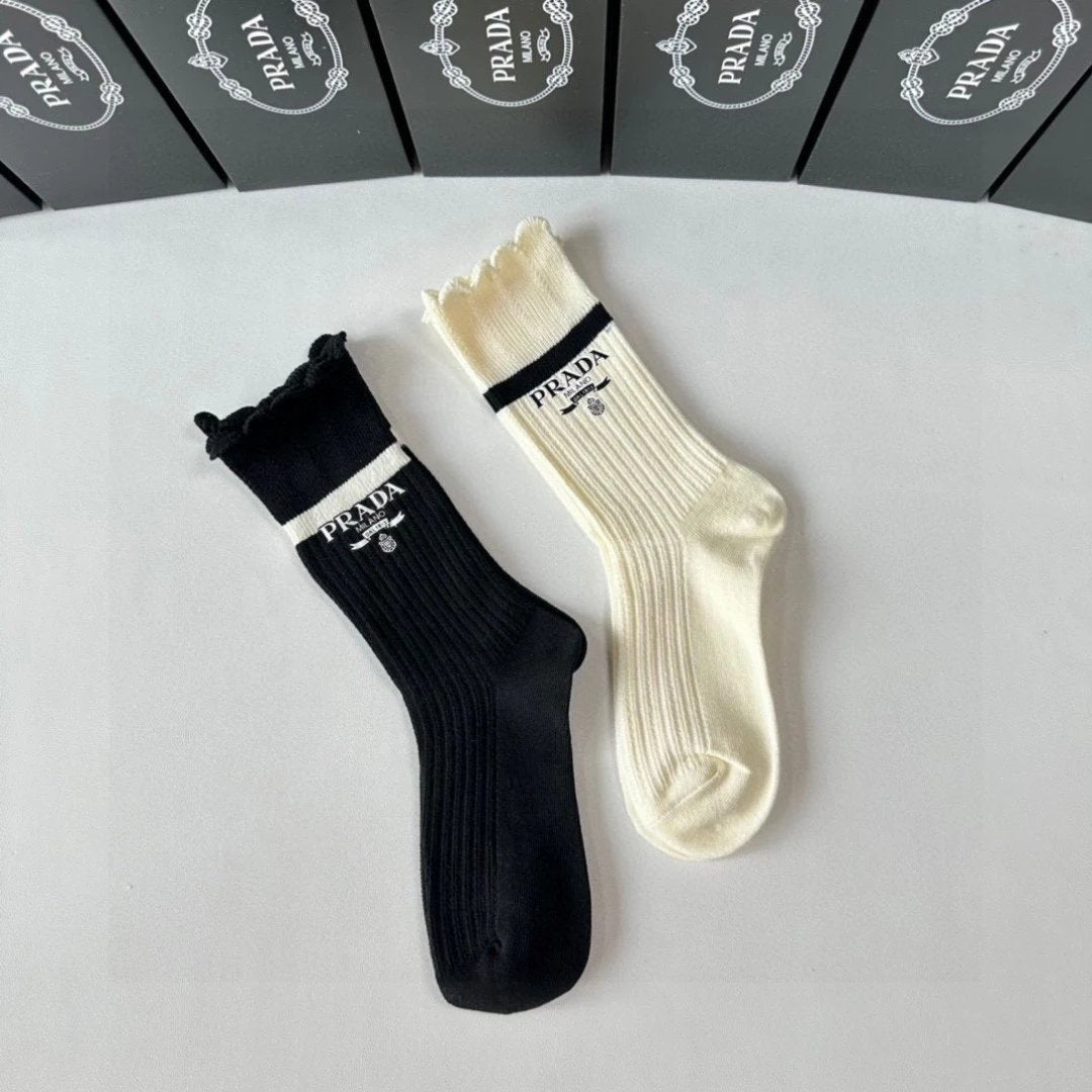 PRADA Sock 【Two Pairs in a Box】Classic Letters logo Breathable and Stylish Pure Cotton Slouch Socks25ss New Short Tube Cotton Socks Thin Business Sports Casual Spring Summer Autumn Versatile Deodorant Sweat-Absorbing