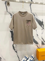 LOEWE T-shirt Color matching letters LOGO Embroidered Pocket Crew Neck Short Sleeve Pure Cotton T Unisex T-Shirt OS Loose Fit Base Shirt Summer Casual Simple T-Shirt