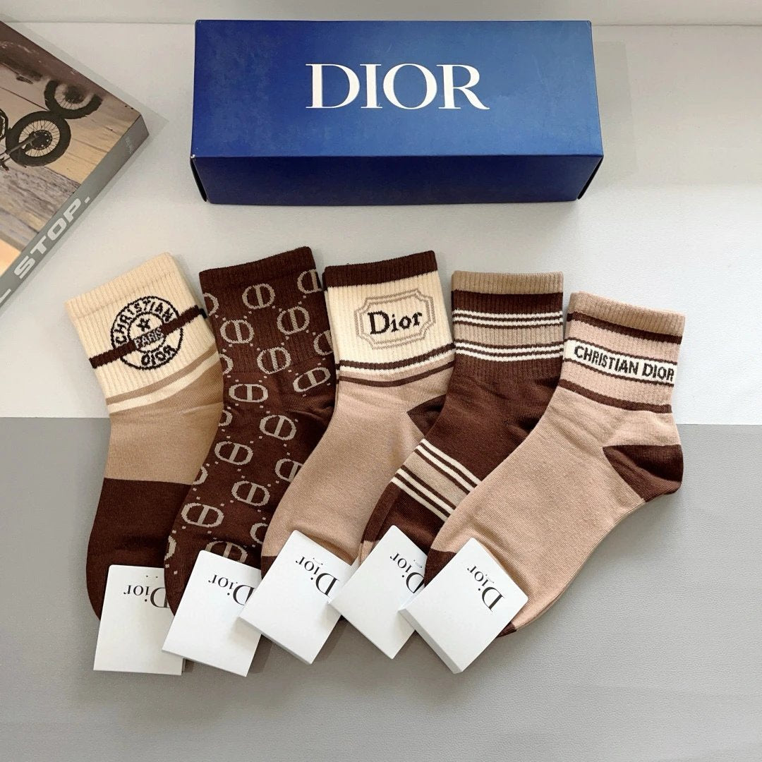 Dior Sock 【a Box5Double】Classic Letters logo Breathable and Stylish Pure Cotton Mid-Calf Socks25ss New Cotton Socks Thin Business Sports Casual Spring Summer Autumn Versatile Deodorant Sweat-Absorbing