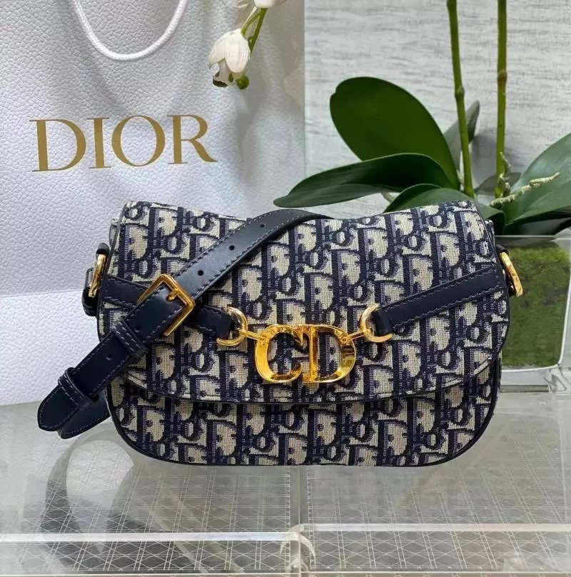 Dior Women's Bag Top version High Version24New Women's Shoulder Bag Shoulder Strap Adjustable Flap Bag Crossbody Bag Women's Bag Crossbody Bag