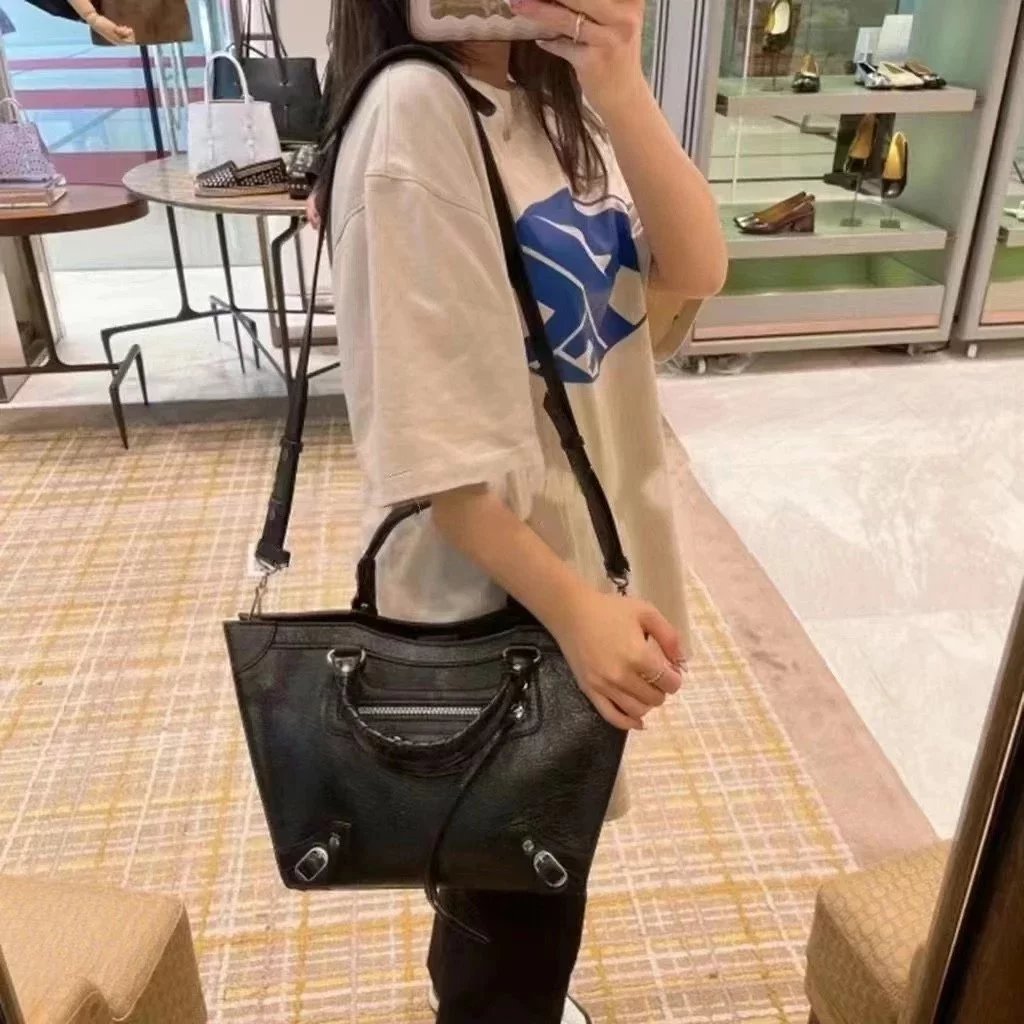 Balenciaga Bag Top version New Motorcycle Bag Winter New Pet Women's Bag High-End Quality First Layer Cowhide Hand Bag Women's Snap Handbag Shoulder Crossbody Leather Bag80096Size:Long24x High22x Thick12cmA-284
