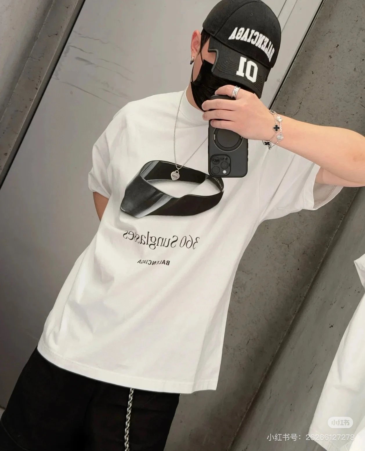 Balenciaga T-shirt Sun Hat with Chest Illustration Print logo round Neck Short Sleeve25ss New Pure Cotton Unisex Style T Casual T-Shirt Base Layer Shirt OS Loose Fit Half Sleeve Top Plus Size