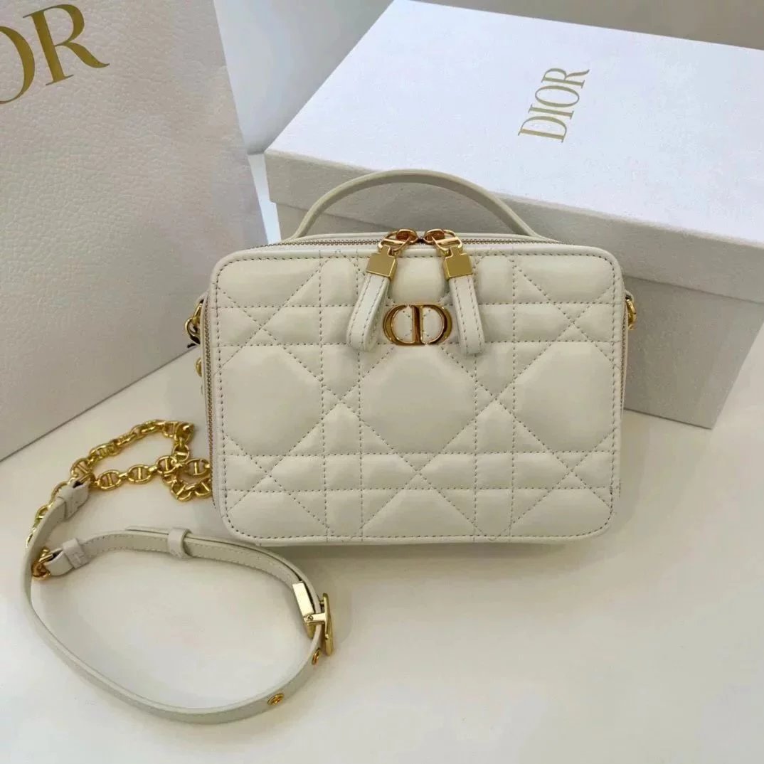 Dior Women's Bag Top version 【New Arrivals】2022Autumn and Winter New30Montian Box-Type Shoulder Messenger Bag Diamond Lattice Messenger Bag Camera Bag Box Bag