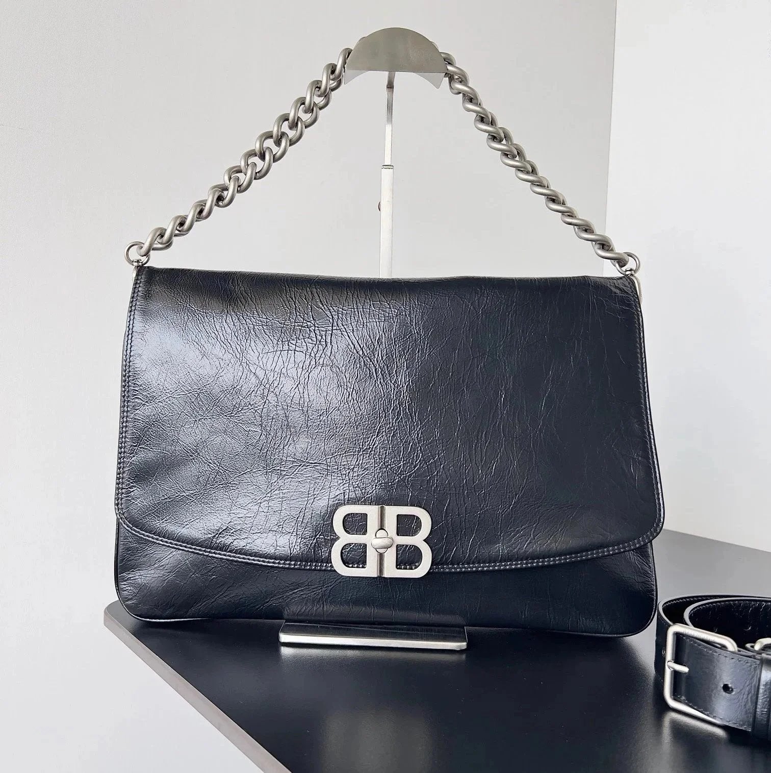 Balenciaga Bag Top version 【Super Original Leather】New23FallBBSoft Series Chain Underarm Bag Large Men's Bag Crossbody Bag Shoulder Bag Messenger Bag New Women's Bag Chain Bag Backpack Underarm Bag