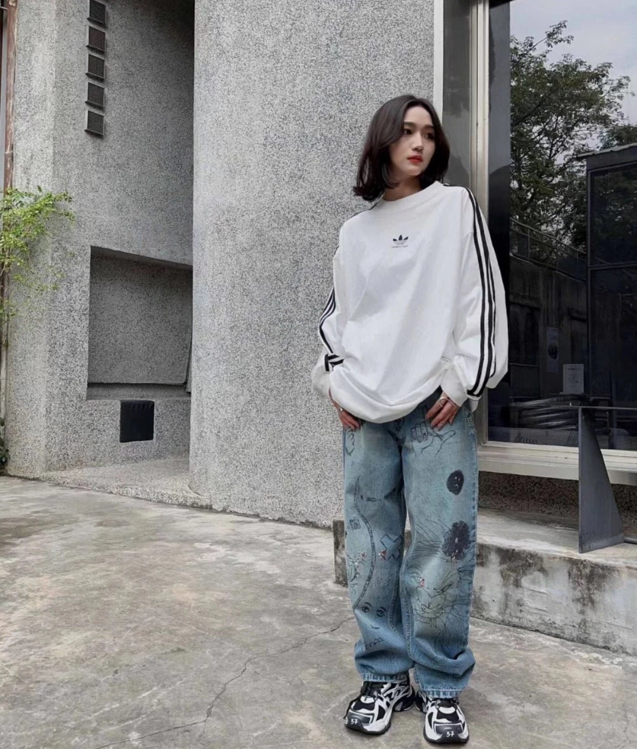 Balenciaga Hoodie Collaboration Three-Stripe Distressed Washed Long Sleeve T T-shirt