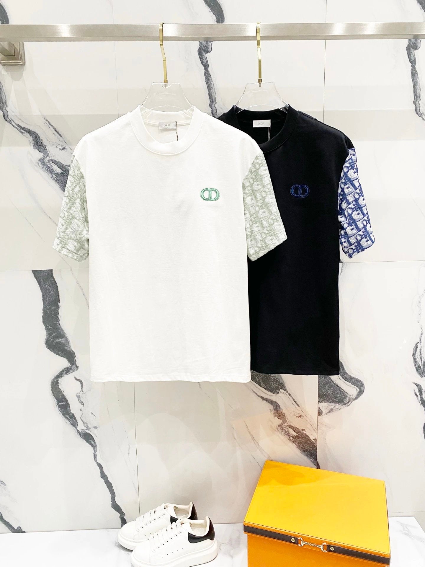 Dior T-shirt Double Sleeve Towel Jacquard logo round Neck Short Sleeve25ss New Pure Cotton Unisex Style T Casual T-Shirt Base Layer Shirt OS Loose Fit Half Sleeve Top Plus Size