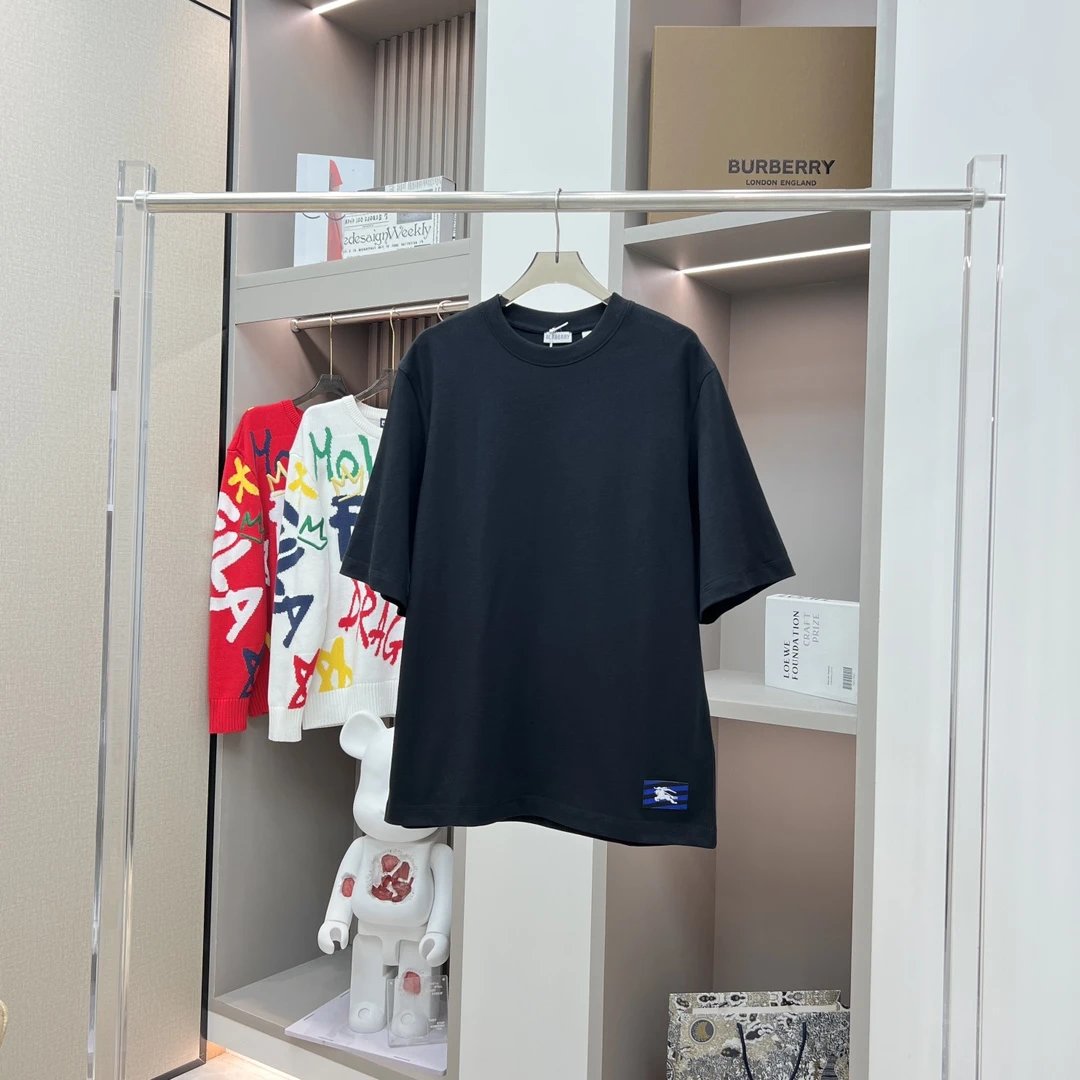 Burberry T-shirt Precedent Equestrian Rider Patch logo round Neck Short Sleeve25ss New pure cotton T Unisex T-Shirt OS Loose Fit Base Shirt Top Half Sleeve T-Shirt