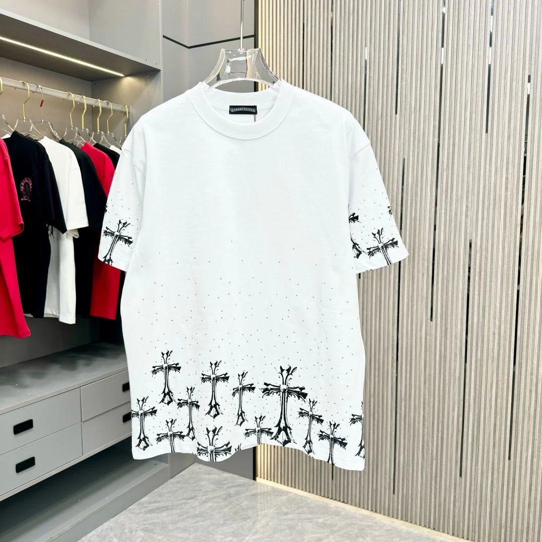 Chrome Hearts T-shirt Half-body Print with Loose Diamond Embellishments logo round Neck Short Sleeve25ss New Pure Cotton Unisex Style T Casual T-Shirt Base Layer Shirt OS Loose Fit Half Sleeve Top Plus Size
