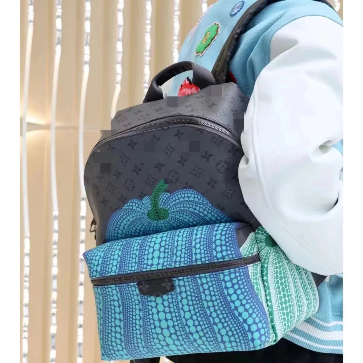 Louis Vuitton LV Backpack Top version M46440Pumpkin Silk Screen Backpack Series DISCOVERY Pumpkin Backpack Men's Hiking Backpack Pumpkin Bag Men's Backpack Shoulder Bag