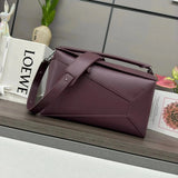 LOEWE Backpack Top version 【Super Version Original Factory】New Size for Counter Synchronization Puzzle Handbag Geometric Messenger Bag Men's Bag Large Shoulder Bag Messenger Bag Handbag Men's and Women's Bags New sise Large Geometric Men's Bag Map Pack33c