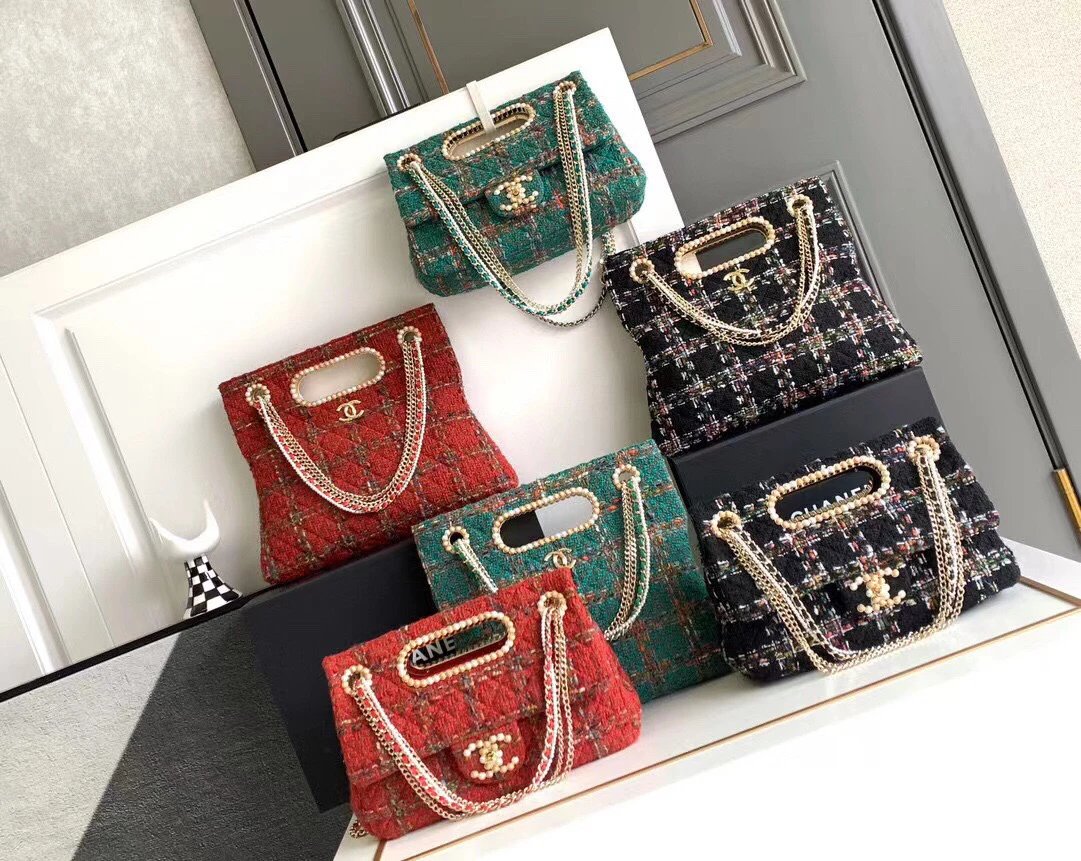 Chanel Women's Bag Top version 【High Version】CHANEL/23A High-End Handmade Workshop Green Tweed Pearl Wooden Bead Chain Bag Home New Portable Pearl Briefcase Pearl Bag Woolen Pearl Tote Clutch Dinner Bag Folding Bag