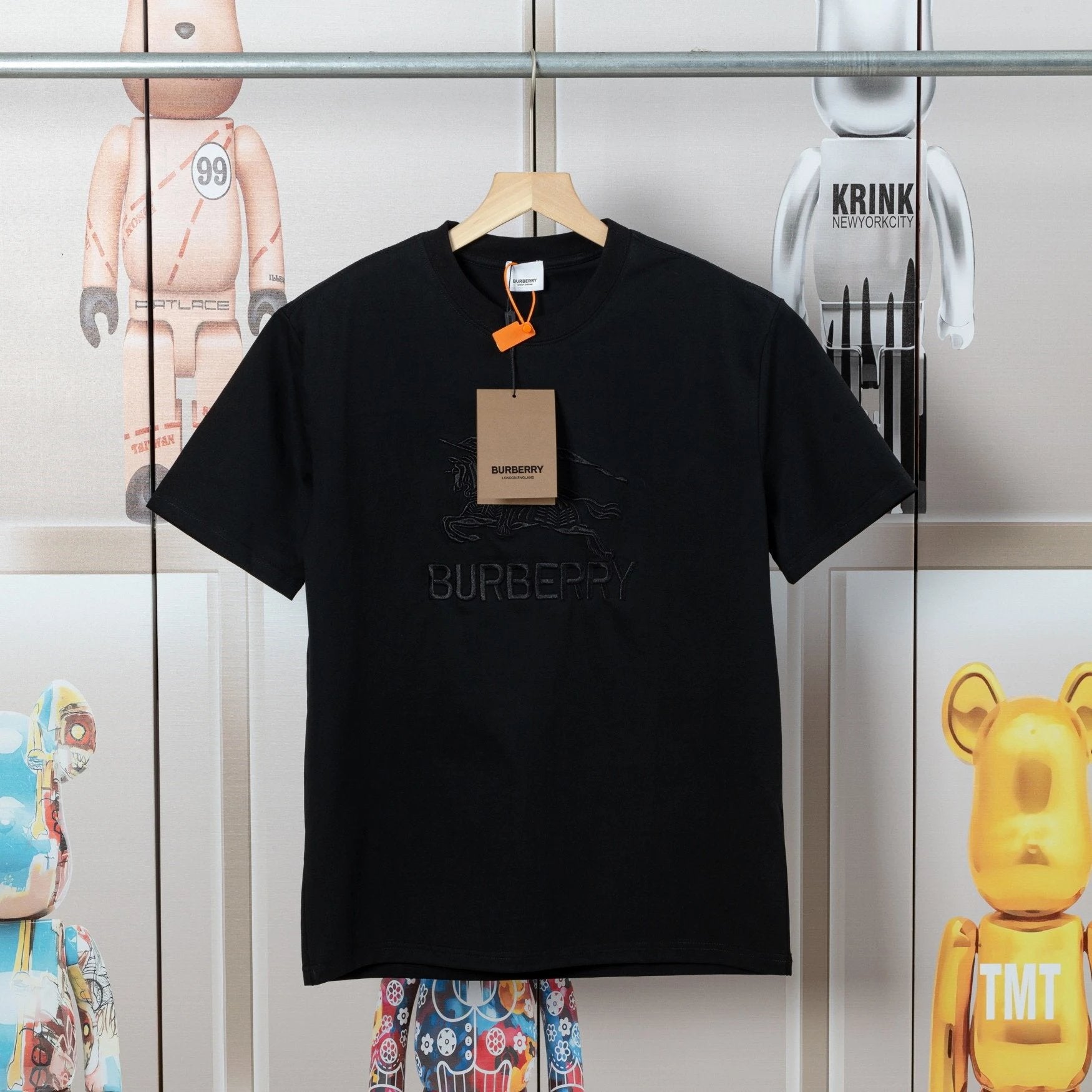 Burberry T-shirt Chest Letter Embroidery logo round Neck Short Sleeve25ss New Pure Cotton Unisex Style T T-shirt OS Loose Fit Base Shirt Top Half Sleeve T-Shirt