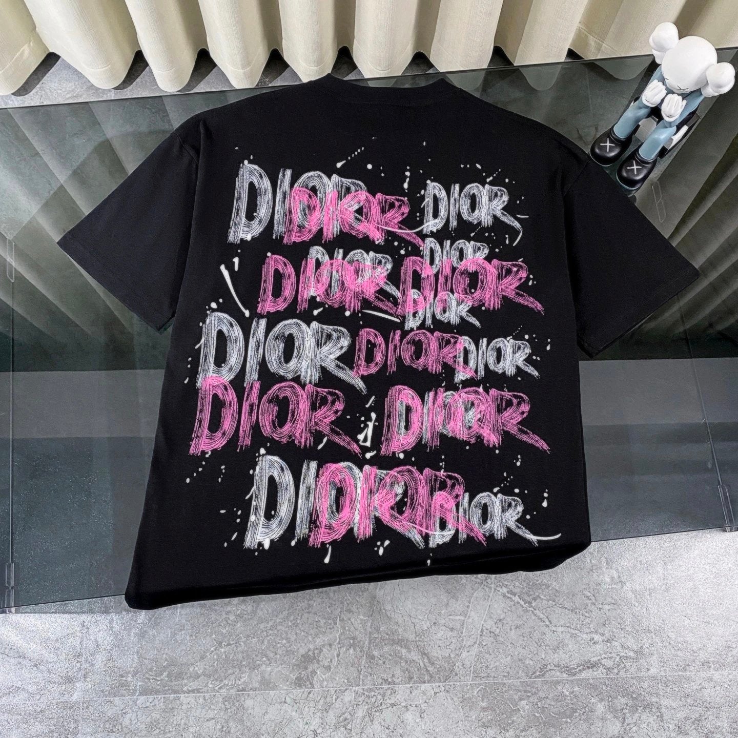 Dior T-shirt Classic Letter Print Graffiti Crew Neck Short Sleeve25ss New pure cotton T Unisex T-Shirt OS Loose Fit Base Shirt Top Half Sleeve T-Shirt