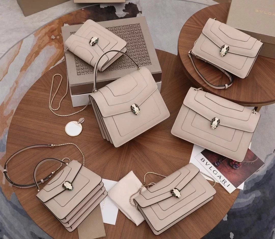 BVLGARI Bag Top version SerpentiForever Milk Tea Handbag Cowhide Bag Decorated with a Snake's Head File Holder Chain Bag Portable Shoulder Messenger Bag Women's Bag