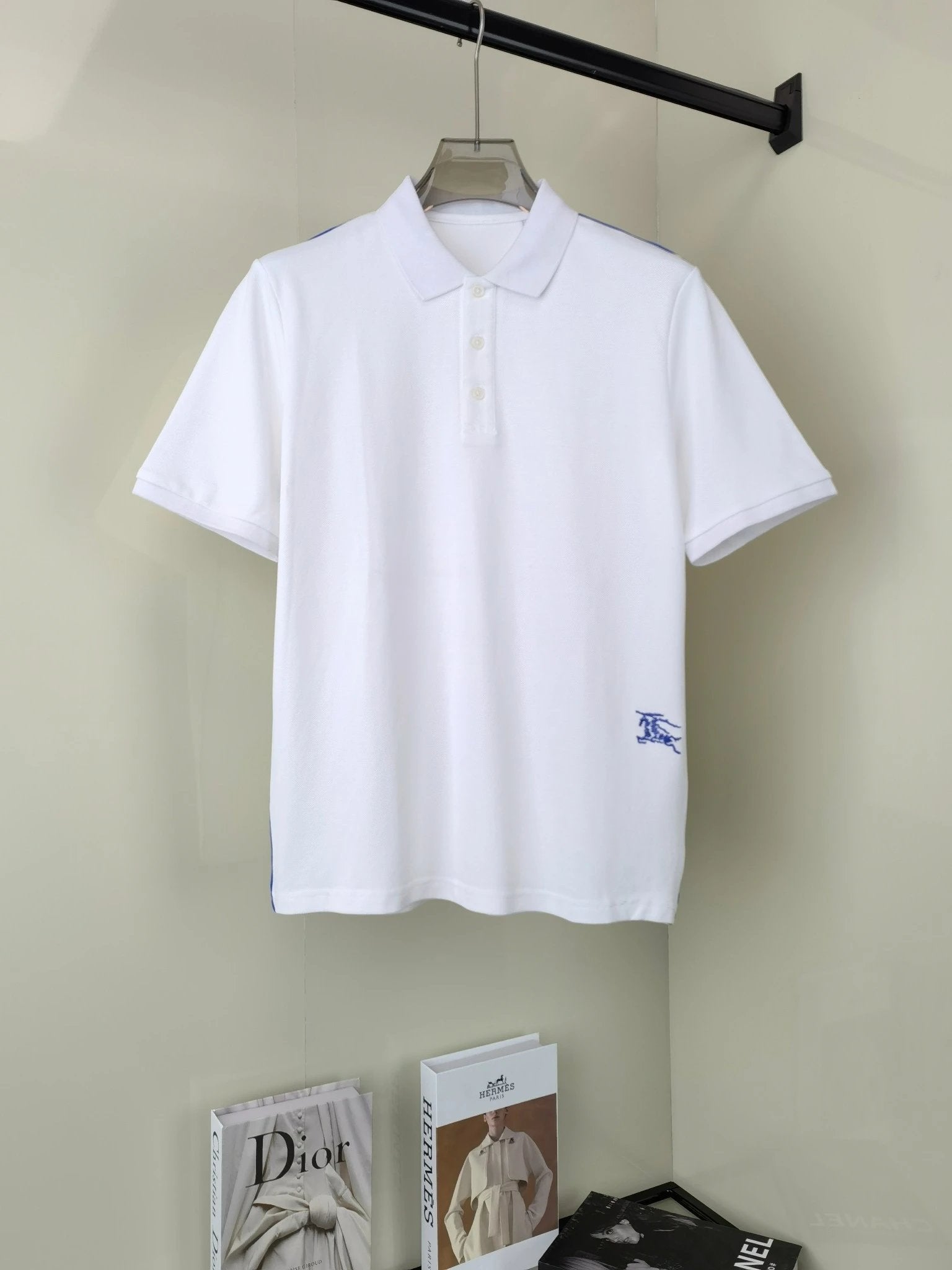 Burberry T-shirt Hem logo Embroidery POLO Shirt Lapel Short Sleeve25ss New Unisex Commuter Short Sleeve Summer Loose Fit T Business Shirt Plus Size T-Shirt