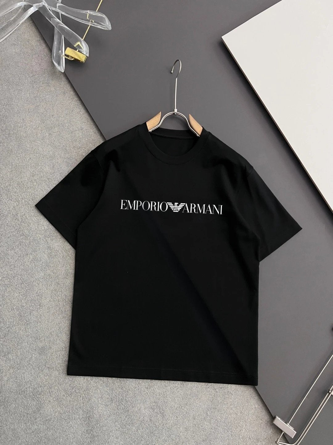 Armani T-shirt Chest Letter Pattern Print logo round Neck Short Sleeve25ss New Pure Cotton Unisex Style T T-shirt OS Loose Fit Base Shirt Top Half Sleeve T-Shirt