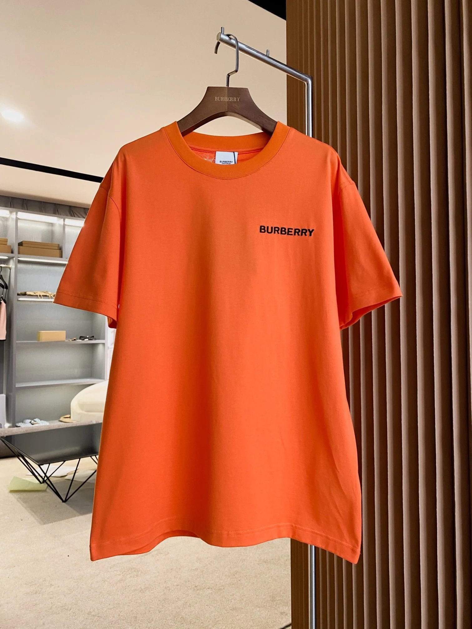 Burberry T-shirt Back TB Embroidery logo round Neck Short Sleeve25ss New Pure Cotton Unisex Style T Casual T-Shirt Base Layer Shirt OS Loose Fit Half Sleeve Top Plus Size