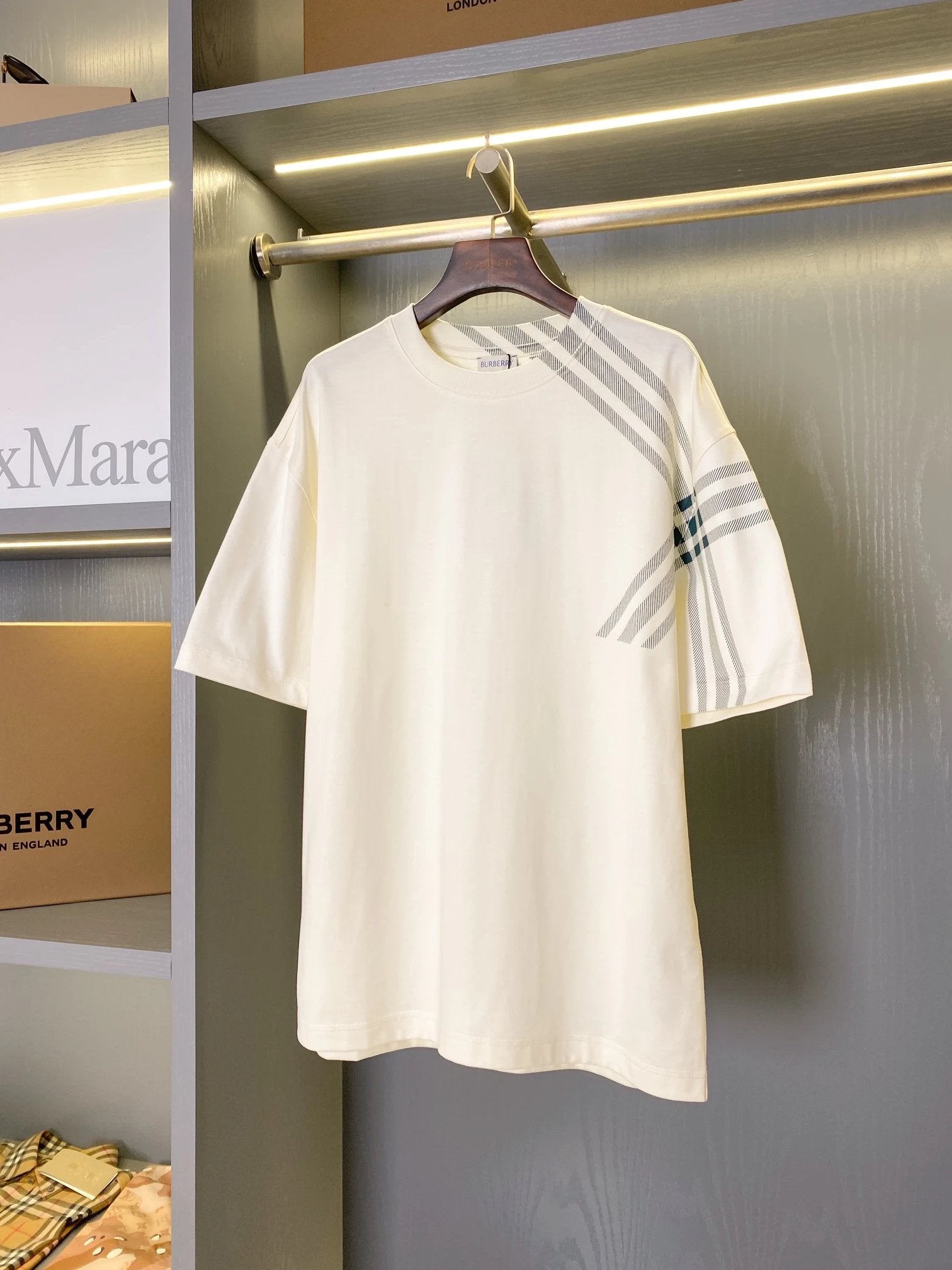 Burberry T-shirt Plaid Sleeve Round Neck Short Sleeve25ss New Pure Cotton Unisex Style T T-shirt OS Loose Fit Base Shirt Top Half Sleeve T-Shirt