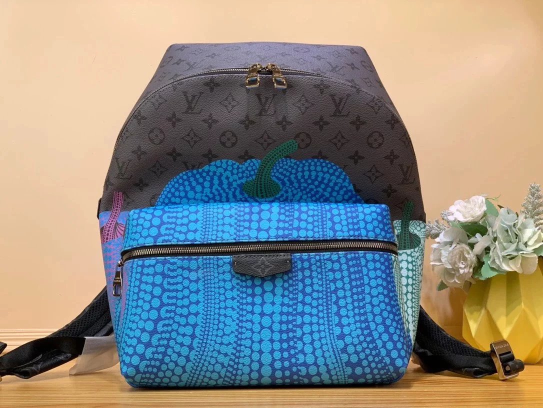 Louis Vuitton LV Backpack Top version M46440Pumpkin Silk Screen Backpack Series DISCOVERY Pumpkin Backpack Men's Hiking Backpack Pumpkin Bag Men's Backpack Shoulder Bag