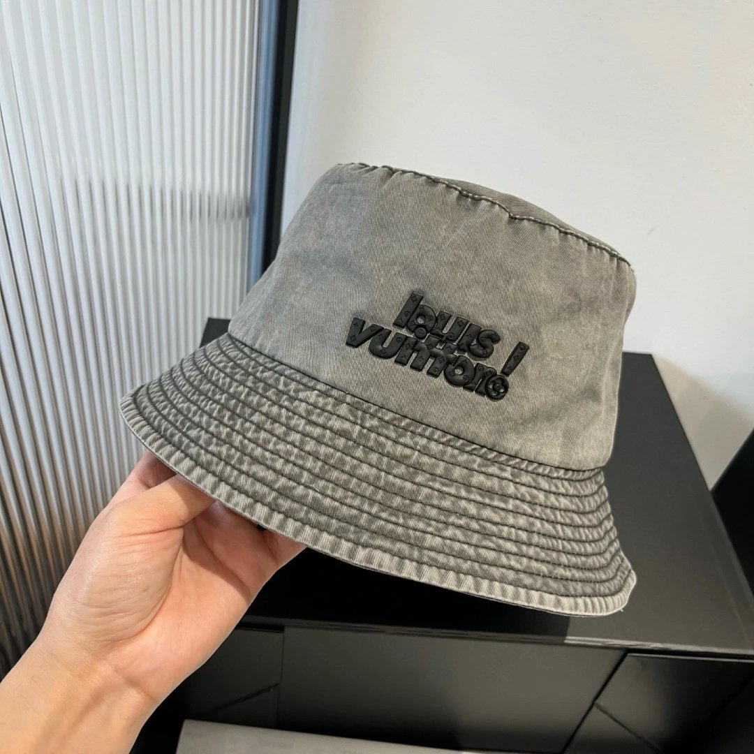 Louis Vuitton LV Hat Letter Printing logo Fisherman Hat Casual Sun Protection UV Protection Plain Face Covering Sun Hat Outdoor Versatile Flat Top Bucket Hat