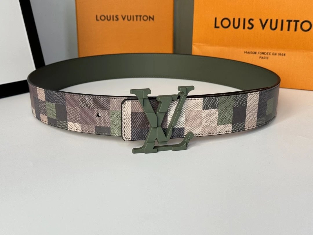 Louis Vuitton LV Belt Top version The Original Counter Quality Order Is up to New Belt4.0cm Men's Belt Metal Buckle Men's Leather Belt with Classic Presbyopic Checkered Belt with Genuine Goods Packaging No Problem in and out of the Counter Versatile Casua