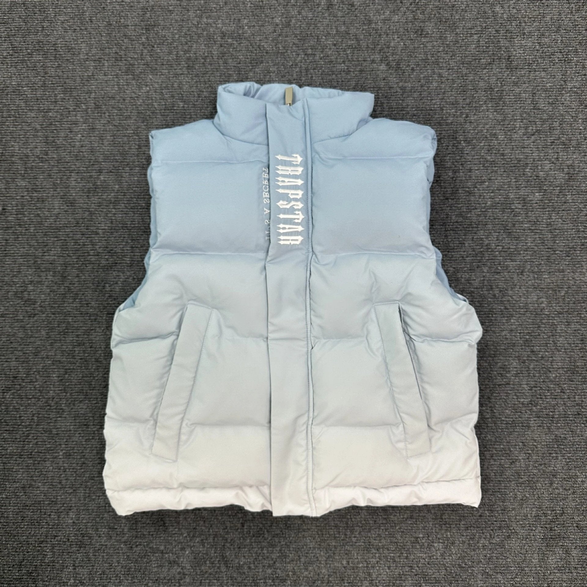 Trapstar Down Jackets Vests Light Blue Gradient Vest Men's and Women's Same European and American Fashion Brand Sleeveless Stand Collar Jacket Casual Wear