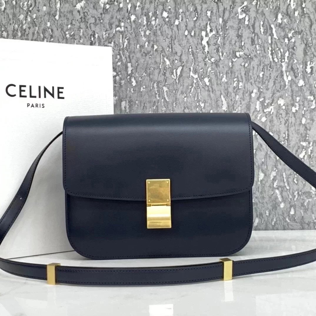 Celine women's bag Top version 【Original Surrogate Shopping Grade】Classic ClassicBox Package Square Bag Stewardess Bag TRIOMPHE Arc De Triomphe box Bag Flap Bag Shoulder Bag Messenger Bag New Women's Bag Teen18.5cm Small Size192532Medium24cm88007