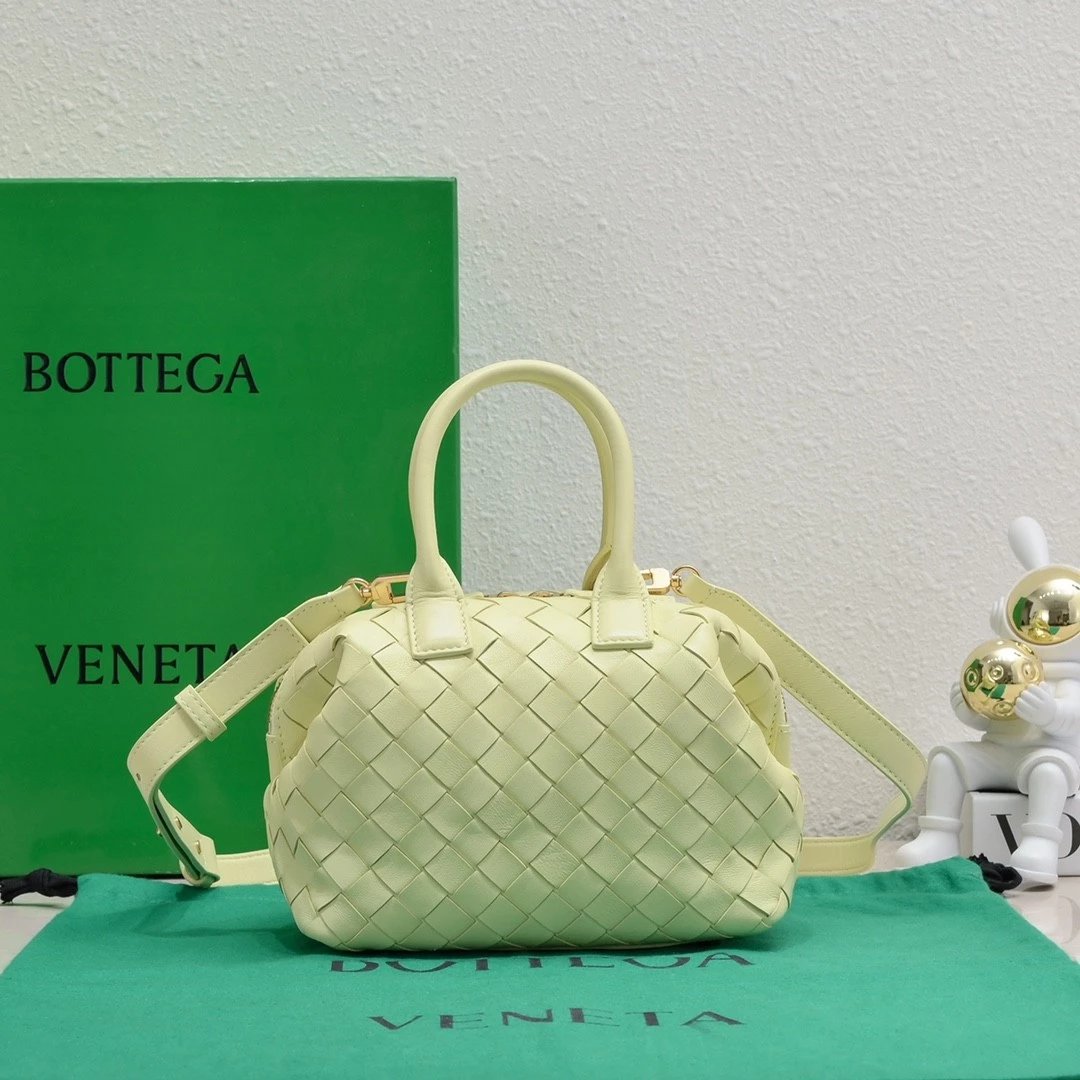 Bottega Veneta Women's Bag Top version 【Kowloon Leather Original Leather】New Bauletto Handbag Bowling Pillow Bag Small Size Intrecciato Woven Leather Bowling Bag Woven Bag Women's Leather Bags New Bags