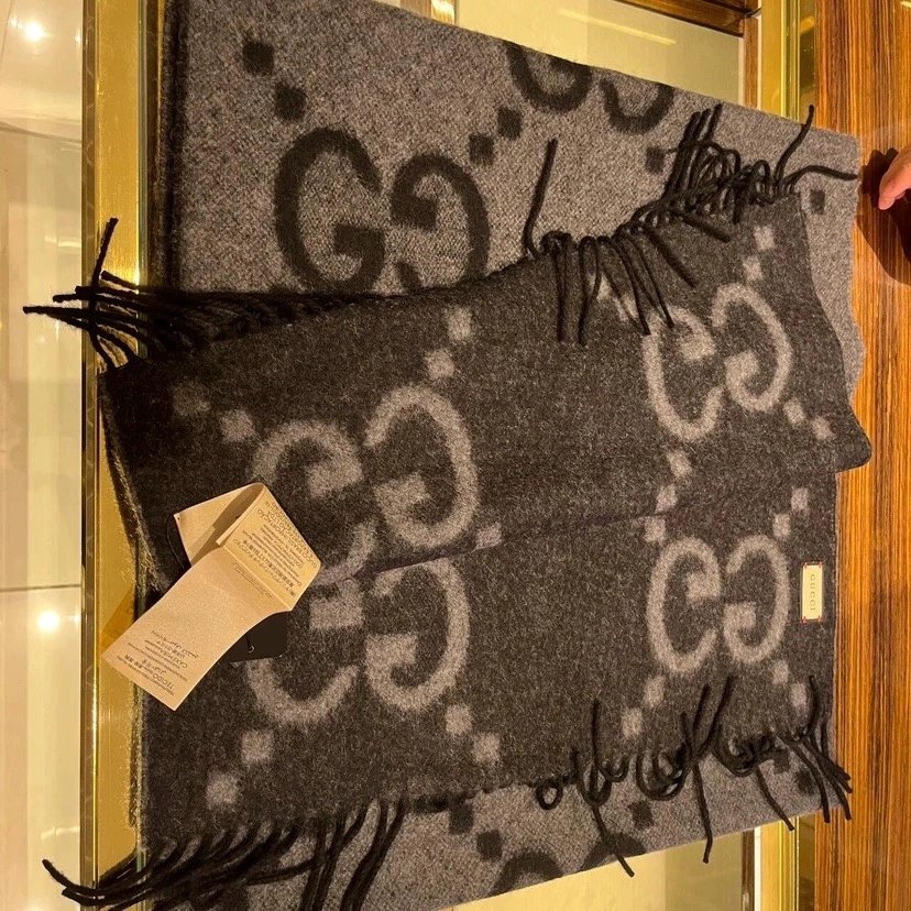 Gucci Scarf Autumn and Winter New Light Color Classic Full Printed Large logo Tassel Cashmere Wool Scarf