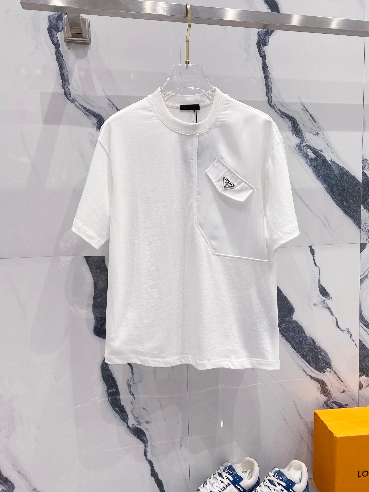 PRADA T-shirt Nylon Patchwork Fake Pocket Triangle Badge Iron Brand LOGO Round Neck Short Sleeve Pure Cotton Unisex T T-shirt OS Loose Fit Casual T-Shirt