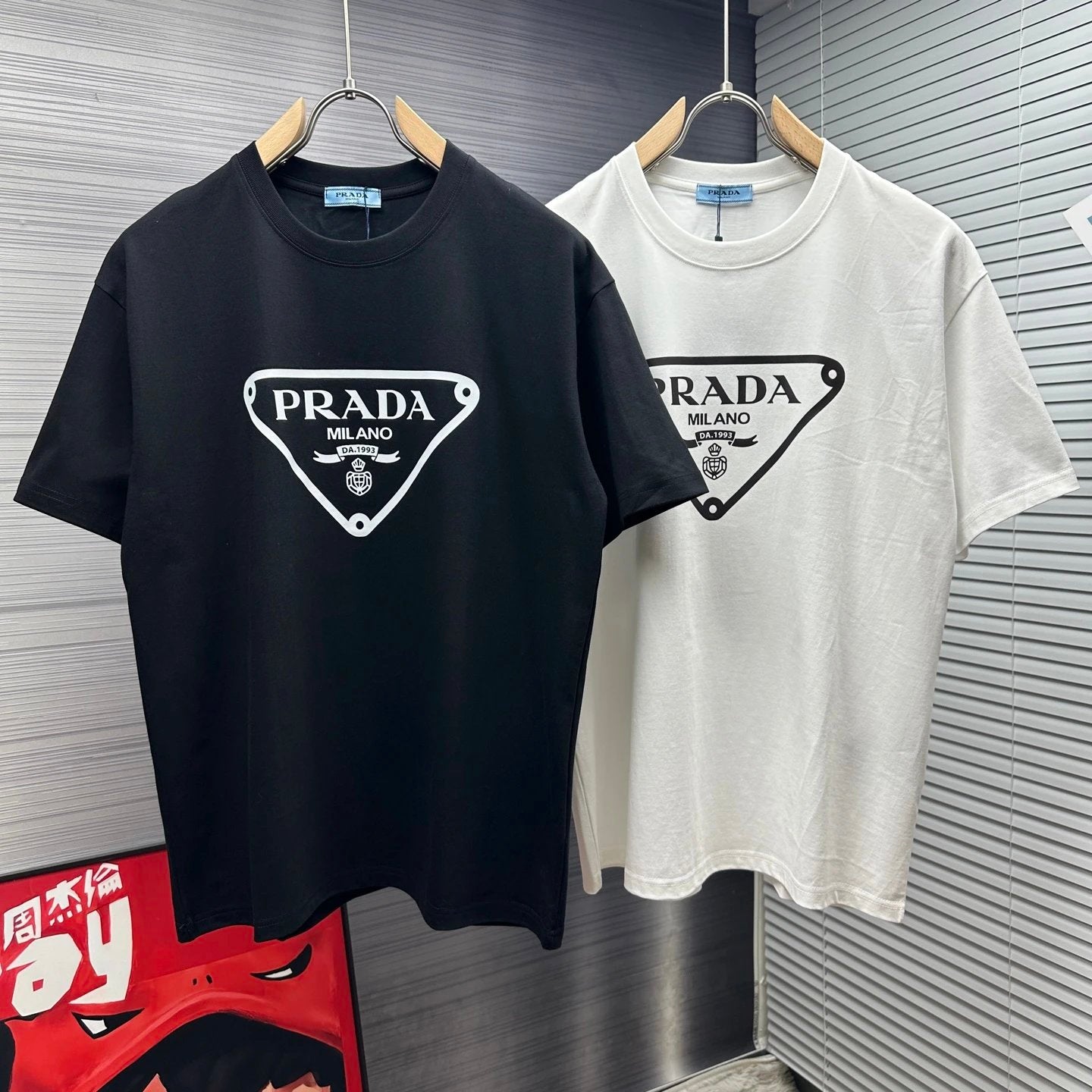 PRADA T-shirt Classic Chest Print log round Neck Short Sleeve25ss New Pure Cotton Unisex Style T Casual T-Shirt Base Layer Shirt OS Loose Fit Half Sleeve Top Plus Size