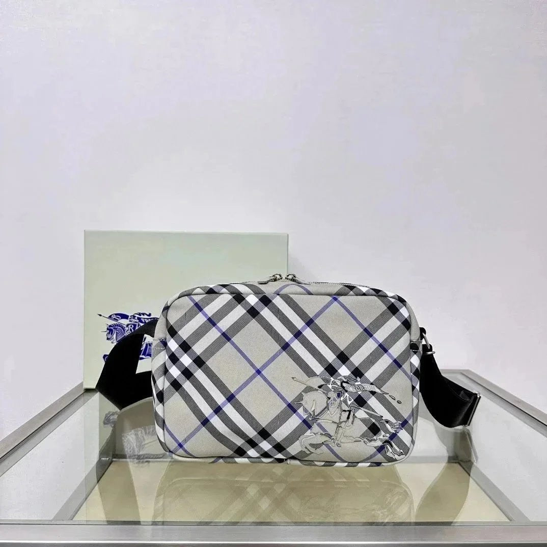Burberry Men's Bag Top version 【Super Original Factory】Latest Male Vintage Equestrian Knight Messenger Bags Classic Canvas Plaid Men's Messenger Bag Camera Bag Large Capacity Men's Bag Summer Packet Messenger Bags