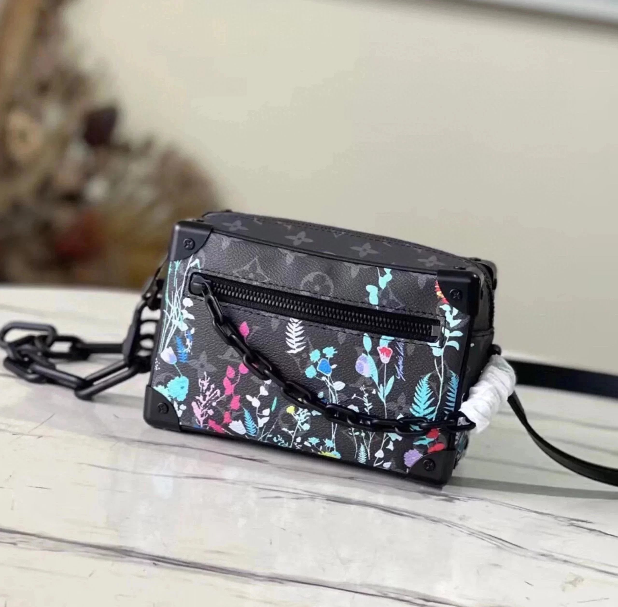 Louis Vuitton LV Men's Bag Top version 【New Arrivals】2022New Men's minisofttrunk Chain Box Black Flower Silk Screen Printing One Shoulder Crossbody Men's and Women's Bags N45278