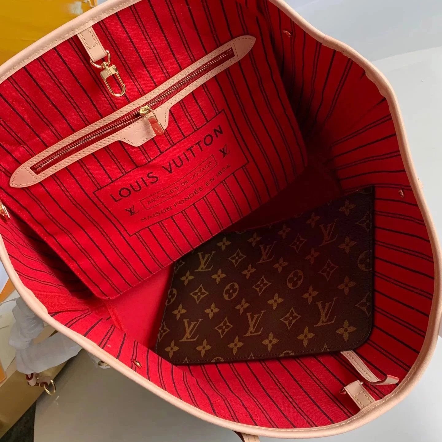 Louis Vuitton LV Women's Bag Top version Medium32cm Handbag Shopping Bag Presbyopic Chessboard Plaid Black Plaid White Plaid