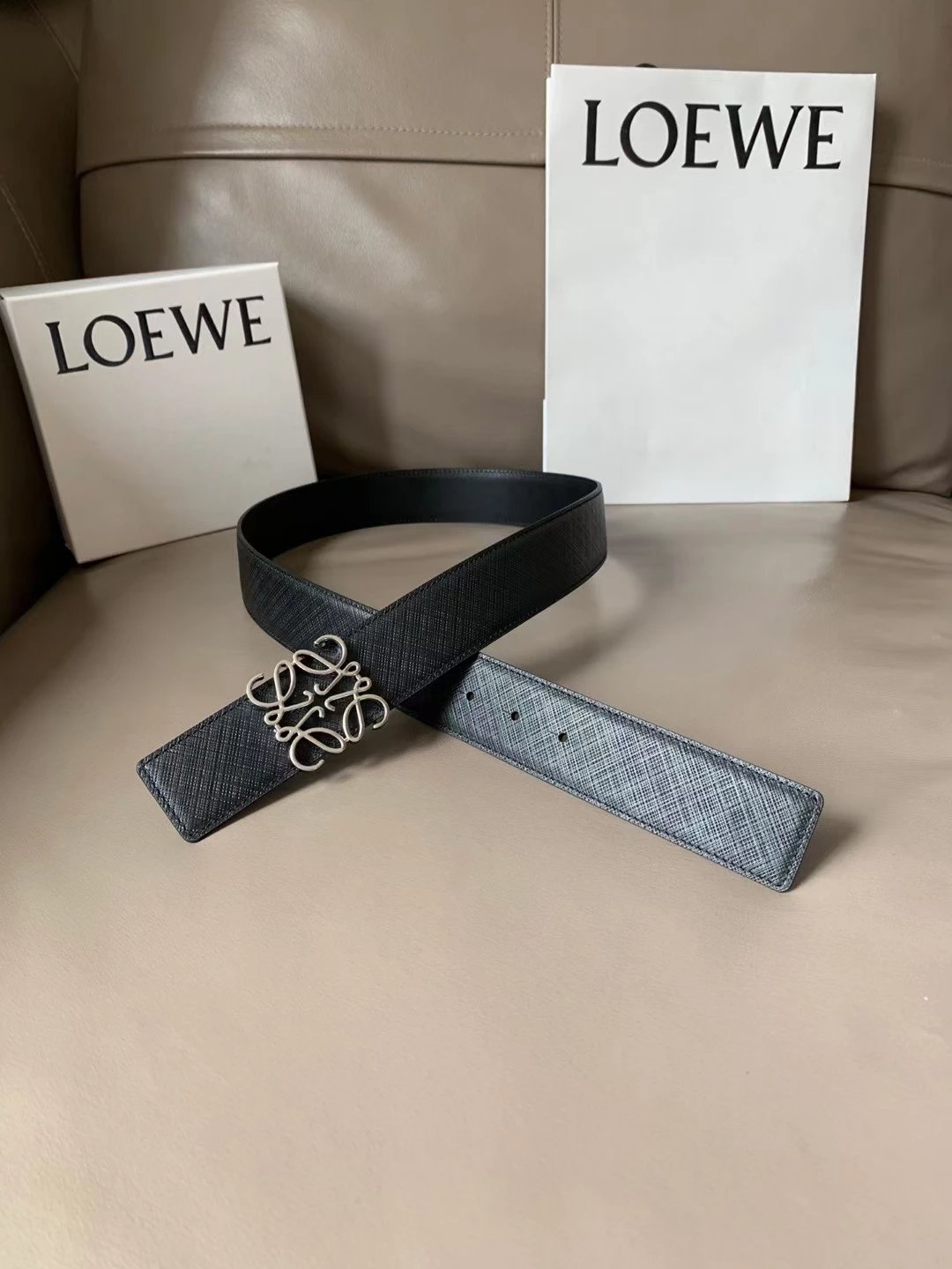 LOEWE Belt Top version Belt Genuine Cattlehide Leather Surface Original Single Original Single Double-Sided First Layer Original Cowhide4.0Men's Leather Belt Man's Belt Men's Belt Business Casual Pants Belt Men's Business Casual Belt Belt Men's High-End B