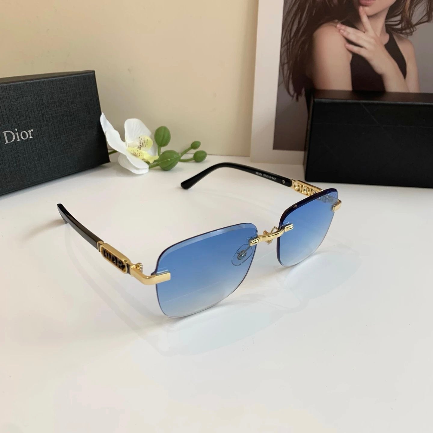 Dior Sunglasses Letter Logo Temple Sunglasses Slimming Non-Prescription Unisex Couple Style UV Protection Driving Beach Fishing25ss New Sports Casual Versatile