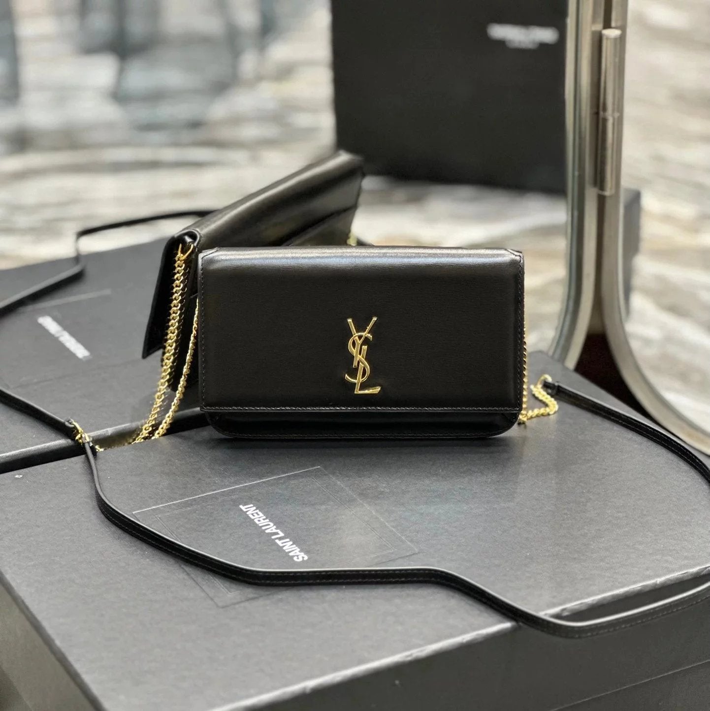 YSL Women's Bag Top version 【Original Version】24Early Spring New MONOGRAM Mobile Phone Bag Hand Rub Grain Crocodile Pattern Crossbody Bag Shoulder Bag Yang Shulin New PhoneHolder Mini Small Bag Fashion Small Messenger Bag Small Bag635095