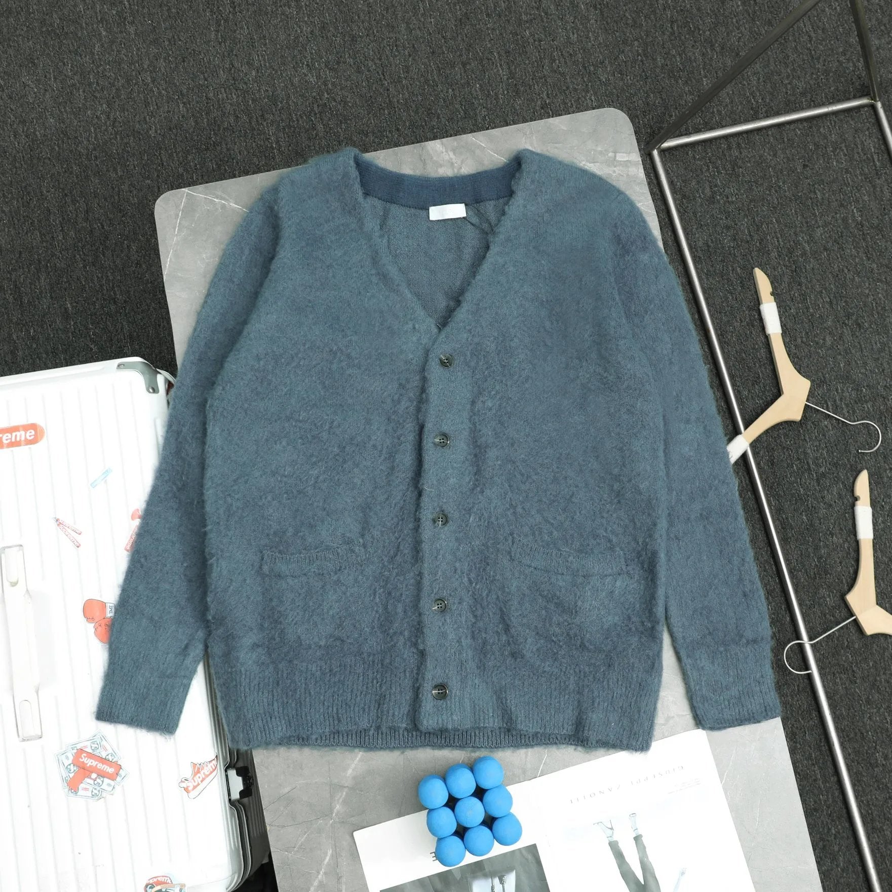 Dior Sweater New Heavy Industry Mohair Embroidery Logo Cardigan Sweater Coat for Men and Women Same Style Outerwear Top Long Sleeve Soft Glutinous Lazy Sweater Thickened Outer and Inner Wear Versatile Casual