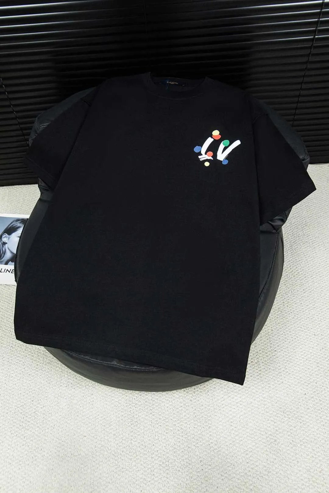 Louis Vuitton LV T-shirt Back Colorful Brand Letter Print logo round Neck Short Sleeve25ss New pure cotton T Unisex T-Shirt OS Loose Fit Base Shirt Top Half Sleeve T-Shirt