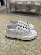 Dior Shoes Women's Casual Sneakers Embroidered Letters logo Low-Top Lace-up Platform Canvas Shoes