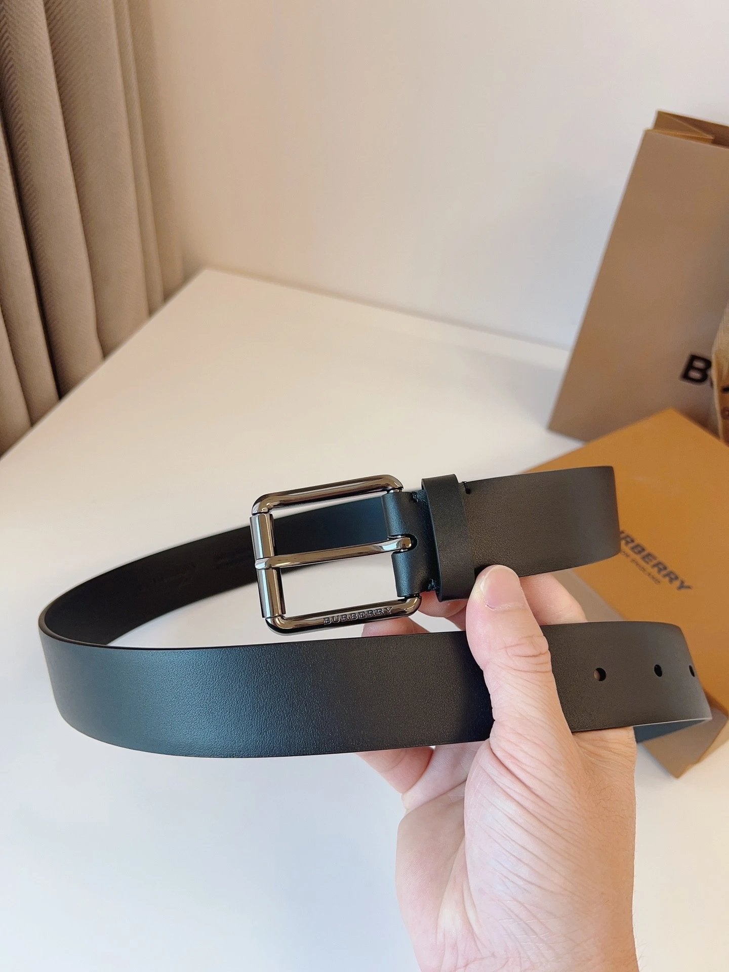 Burberry Belt Top version 【Full Package】New Men's Leather Belt Width3.5cm Double-Sided Imported First Layer Calfskin Full Grain Leather Genuine Goods Quality Original Letter Rotating Buckle Counter Full Set Gift Box Packaging B Home Belt