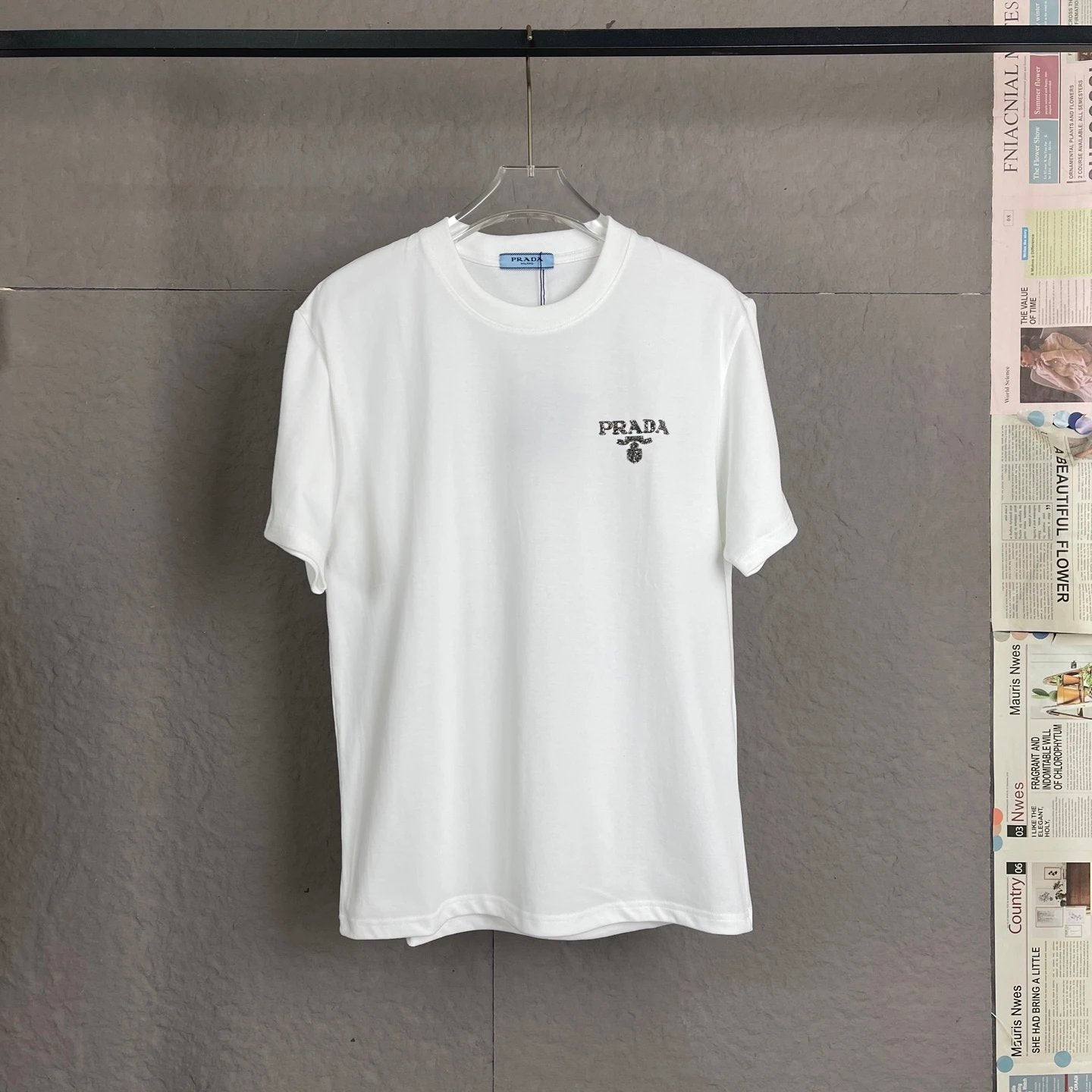 PRADA T-shirt Letter Rhinestone Embellishment on the Chest logo round Neck Short Sleeve25ss New Pure Cotton Unisex Style T T-shirt OS Loose Fit Base Shirt Half Sleeve T-Shirt Top Half Sleeve