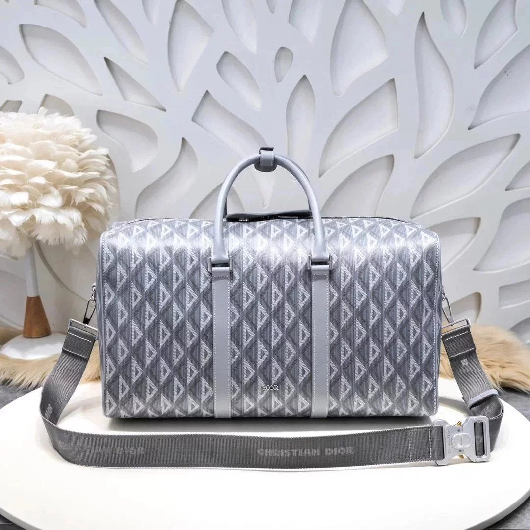 Dior Travel Bag Top version -Counter Latest Men's Traveling Bag Travel Bag Luggage Bag Luggage Bag Official Network Synchronization Original Order Quality This Lingot50Handbag Is a New Classic Product of This Season, Gray CDDiamond Canvas