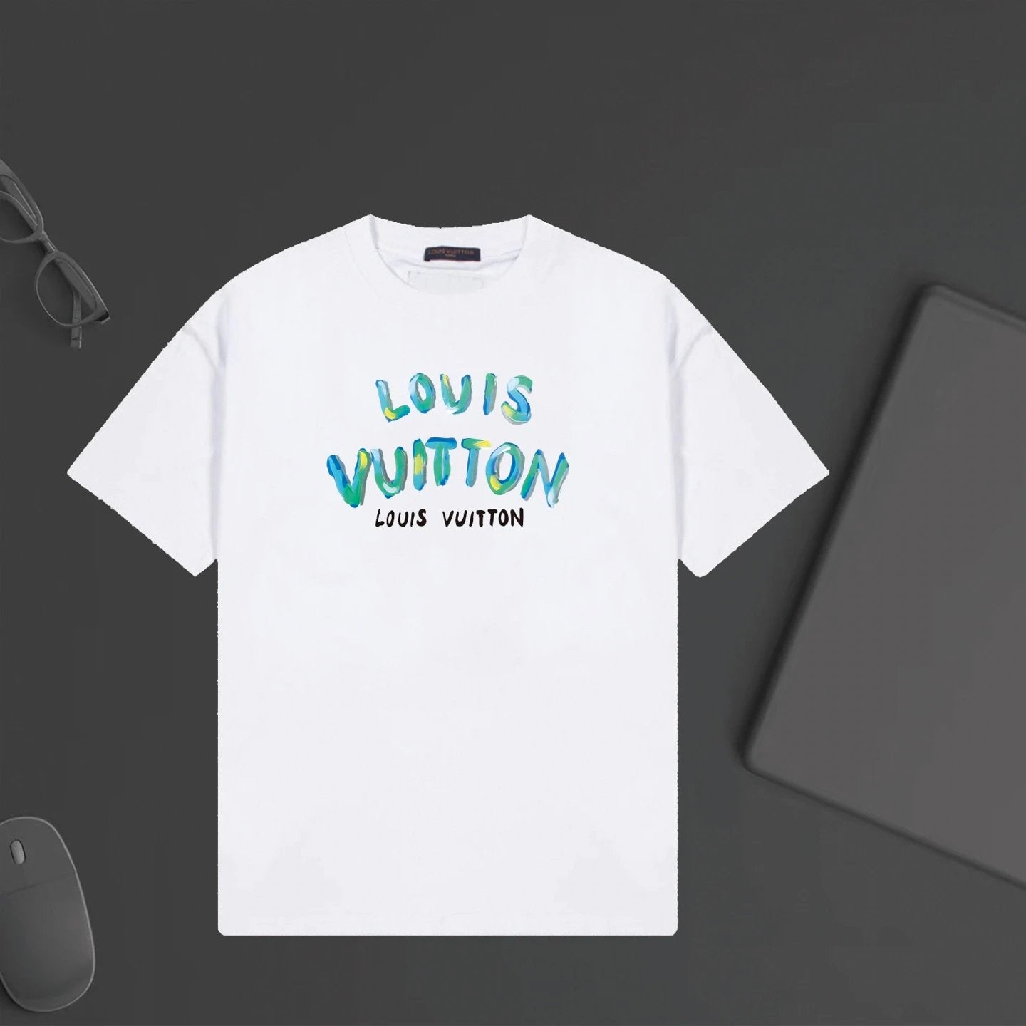 Louis Vuitton LV T-shirt Letter Print with Oil Paint on the Chest logo round Neck Short Sleeve25ss New Pure Cotton Unisex Style T T-shirt OS Loose Fit Base Shirt Top Half Sleeve T-Shirt