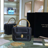 BVLGARI Bag Top version Baoge Home New Bags，Shoulder Bag Crossbody Bag，Serpentine Handle，Joint Name SerpentiForever Bag，Soft Matelasse Quilted Embossed Lambskin Made of Filling Feeling Bag