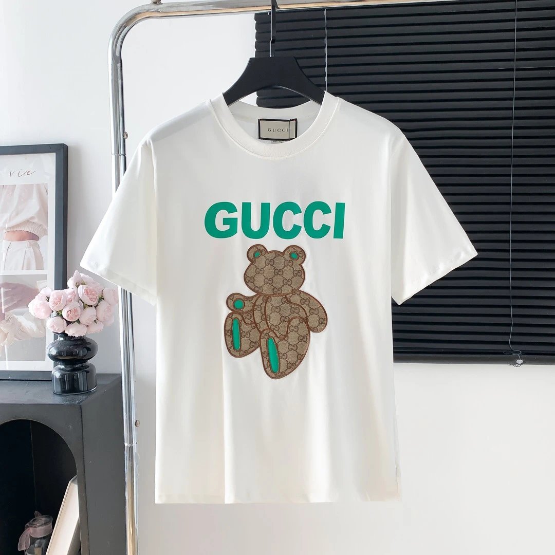 Gucci T-shirt Bear Patch Embroidery on Chest logo round Neck Short Sleeve25ss New Pure Cotton Unisex Style T T-shirt OS Loose Fit Base Shirt Half Sleeve T-Shirt Top Half Sleeve